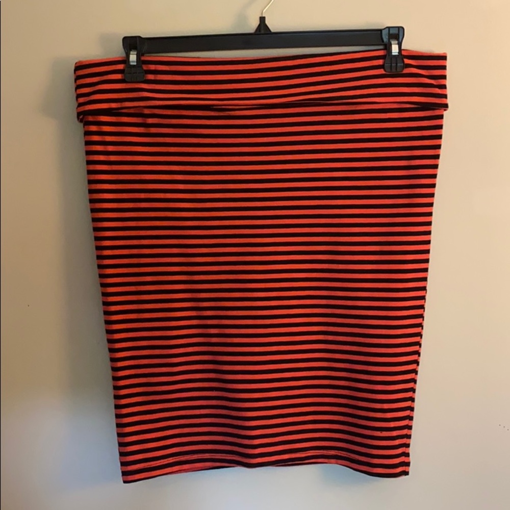Torrid Bodycon Skirt Size 1